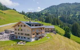 HUS23 - with Wellness&Spa